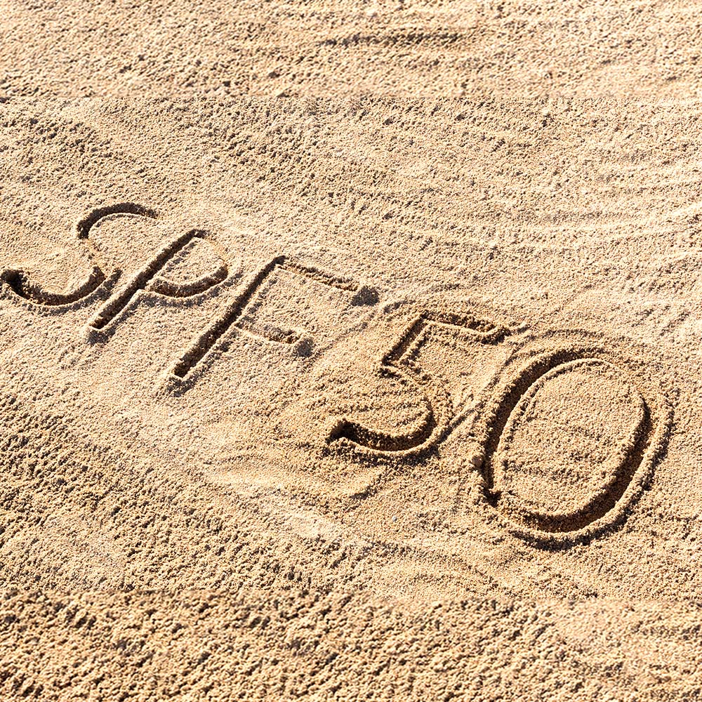 Слънцезащитен крем против стареене SPF 50 с хиалуронова киселина - 30 ml